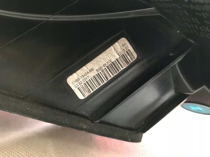 фото №8, Ford fiesta mk7 рестайлінг 14-17 лампа задня ліва права led європа