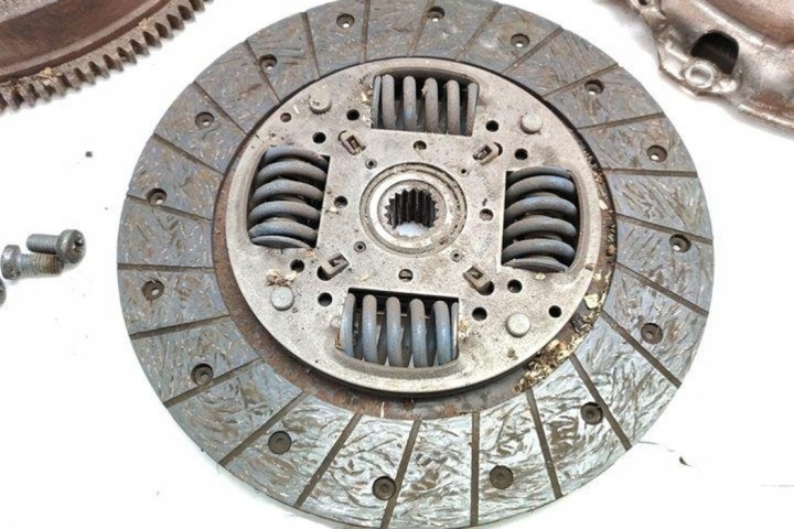 фото №8, Комплект зчеплення citroën berlingo mf 9639780480 1.6l дизель 55kw 2005