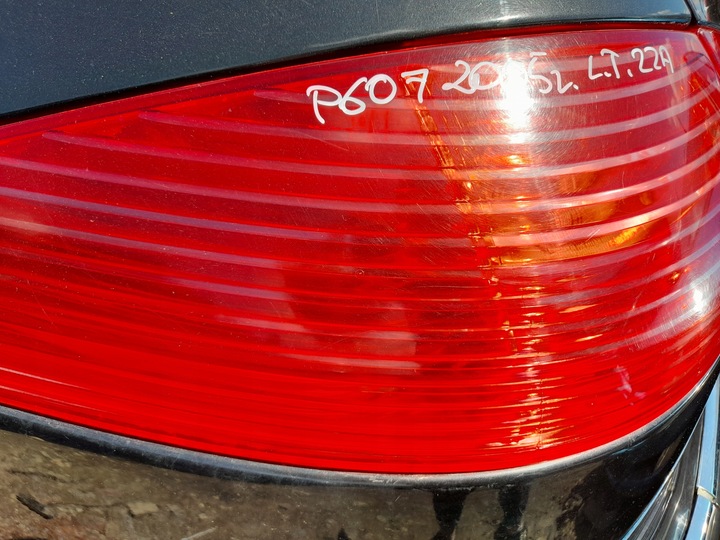 фото №7, Peugeot 607 лампа лівий зад ліва задній крило sedan