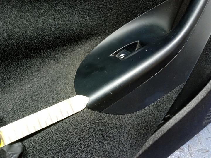 фото №8, Passat b6 sedan оббивка двері зад ліва боковина ролета 3c5867211