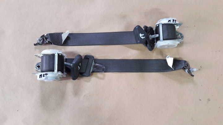 фото №1, Pas безопасности правые зад mustang 10-14r cabrio