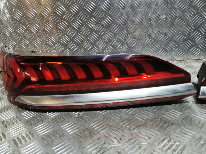 фото №7, Audi q7 4m лампа зад правая led 4m0945076 рестайлинг fl