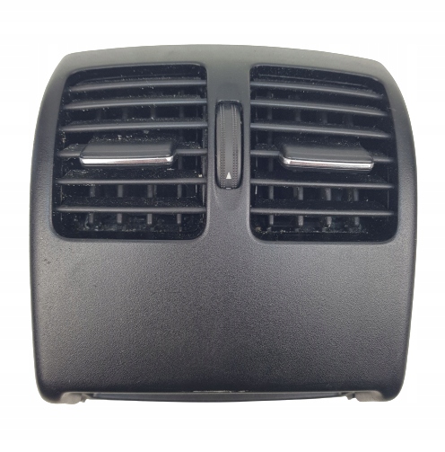 фото №1, Mercedes c w204 рестайлінг решітка повітропровід зад задня оригінал