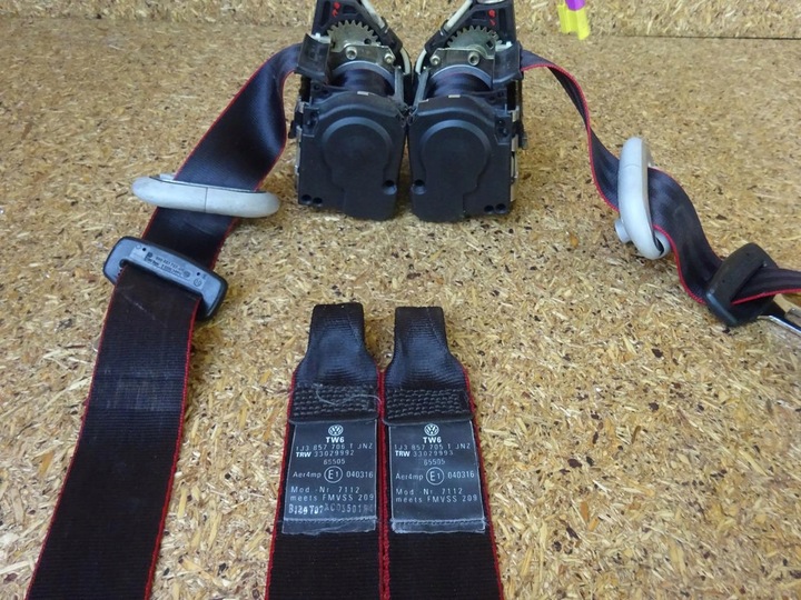 фото №8, Golf iv gti 3d 25th anniversary ремни безопасности комплект красный pas