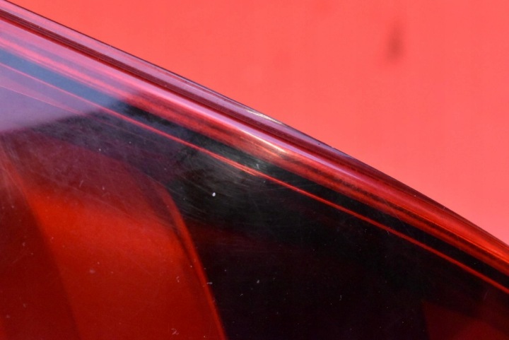 фото №14, Фара левая зад задняя 9814758480 peugeot 2008 1 i 17-20