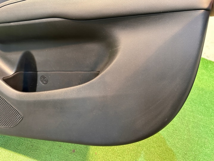 фото №9, Hyundai tucson iv оббивка боковина двері праві перед 82380-n7010