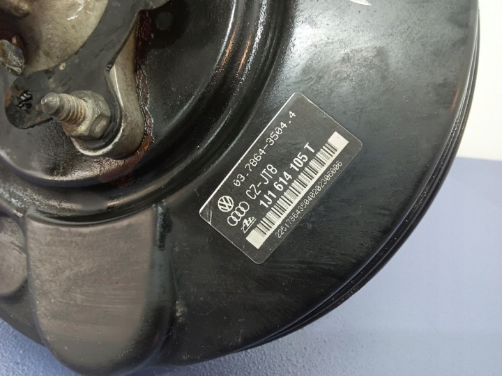фото №5, Vw new beetle i 1.4 b вакуумный усилитель тормозов (серво) помпа 1j1614105t