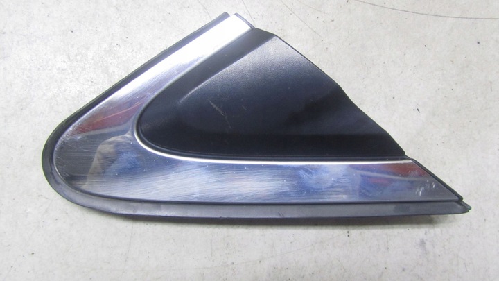 фото №1, Honda cr-v iv трикутник заглушка крила права 12-