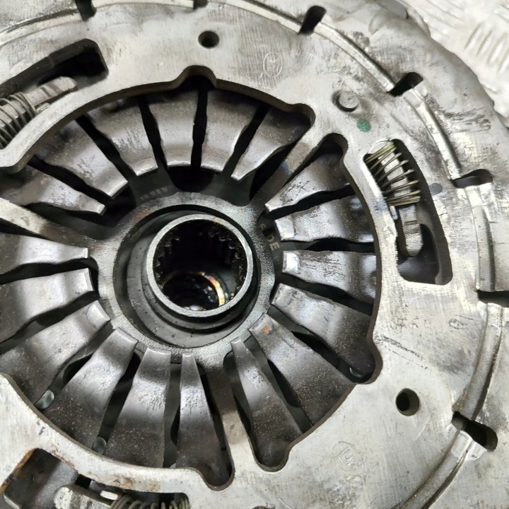 фото №7, Комплект сцепления bmw 1 f20 7625147 30484537 1.6l 125kw 2012