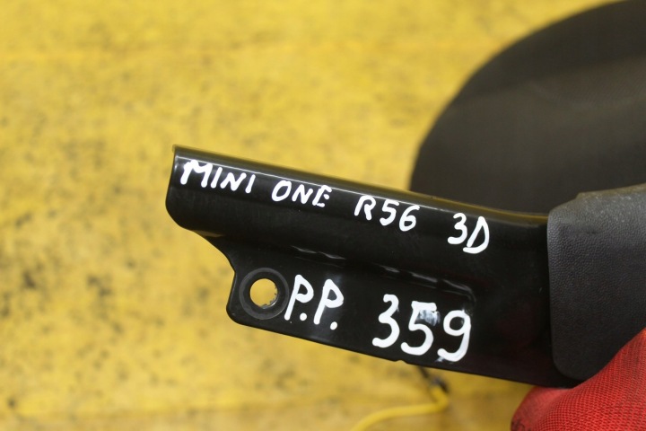 фото №8, Спинка сиденья подушка правое перед mini one r56 r55