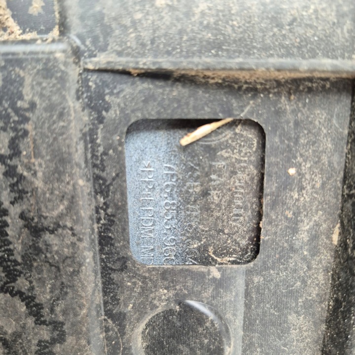 фото №9, Vw touareg ii 2 r-line 10- молдинг дверь правая перед 7p6853960