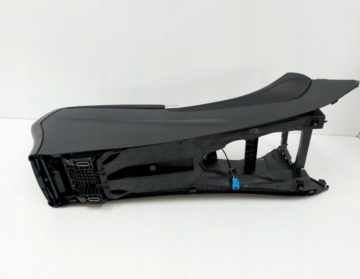 фото №8, Mercedes eqc n293 w293 21r. туннель средний подлокотник