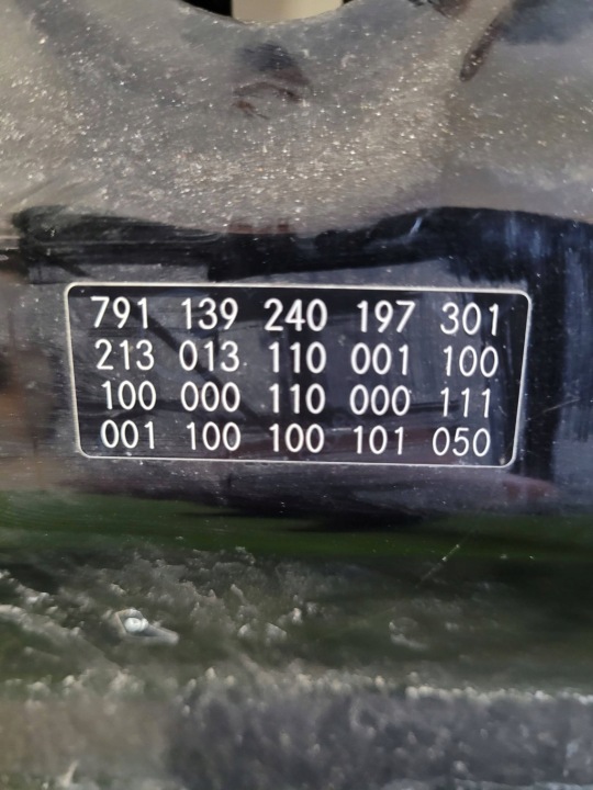 фото №9, Капот кришка двигуна mercedes a213 e w213 213 197 демонтаж оригінал oem