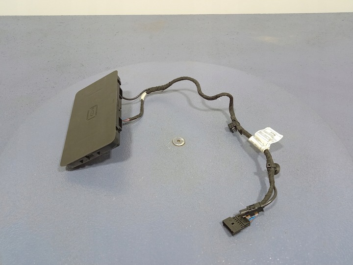 фото №4, Bmw x3 g01 f97 g11 g12 зарядное устройство индукционная 8719905