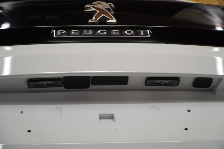 фото №9, Кришка зад багажника комплектна акрил wp peugeot 3008 ii ідеальний стан 16-