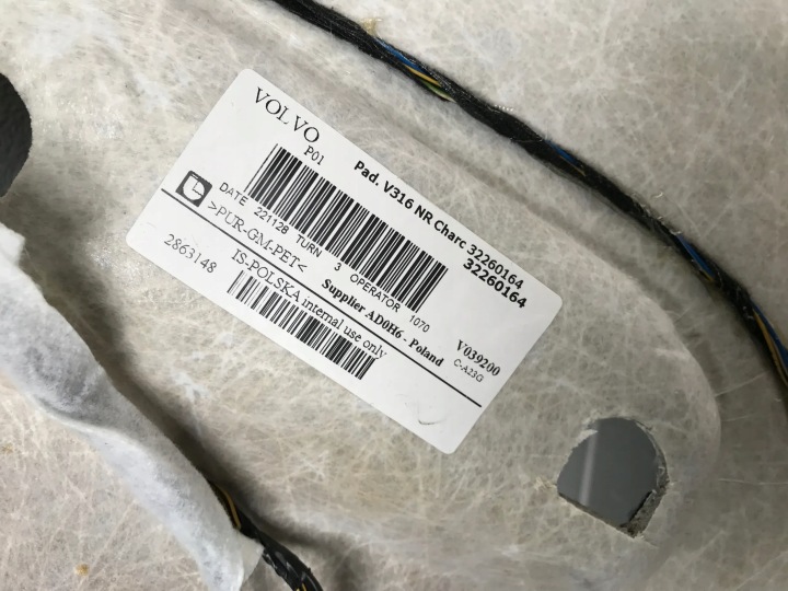 фото №11, Volvo xc40 потолок потолок потолок автомобиля чёрная 32260164