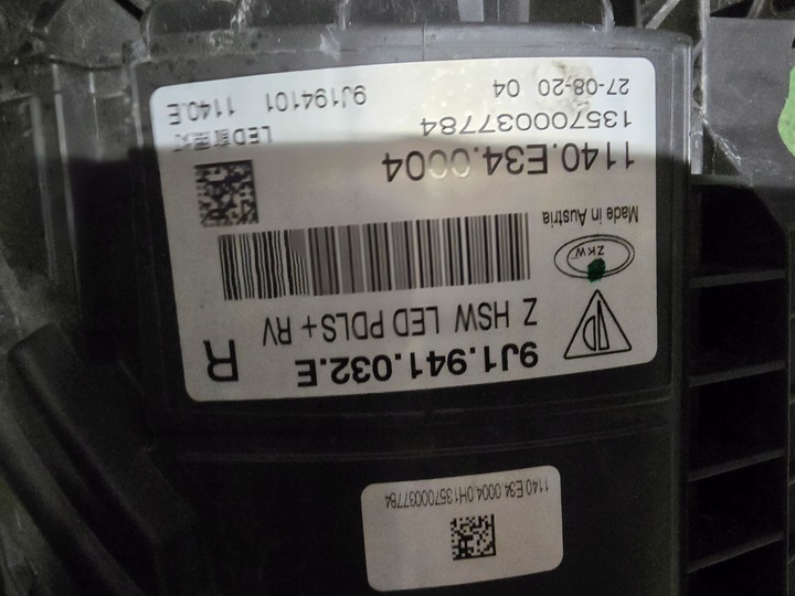 фото №7, Лампа правая перед porsche taycan полный led 9j1941032e