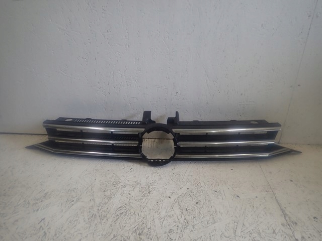 фото №1, Решітка решітка радіатора решітка радіатора vw touran 5ta 2015-