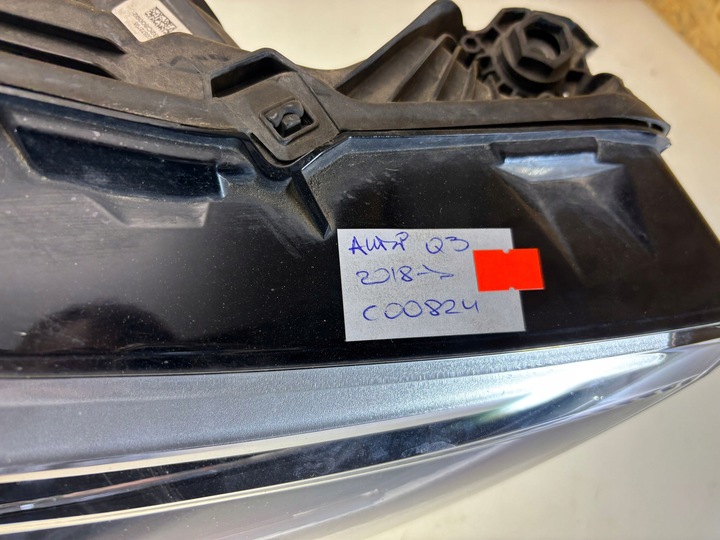 фото №11, Audi q3 f3 2020 лампа передня