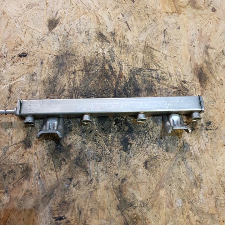 фото №1, Планка вприскувальний ford volvo mazda 1,8