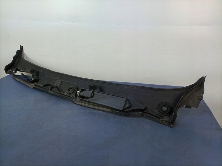 фото №9, Bmw 3 e90/e91/e92/e93 панель под лобовым стеклом 6987498