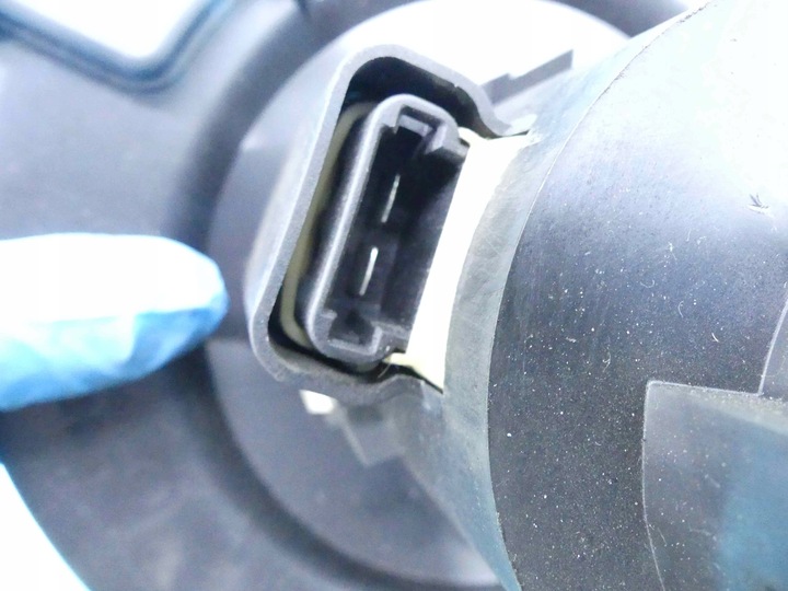 фото №6, Воздуходувка воздуховод вентилятор opel zafira a 90437893