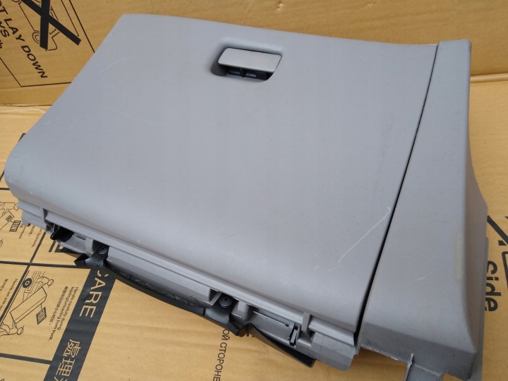 фото №5, Nissan almera tino бардачок пассажира 68108bu200 , 681084u200