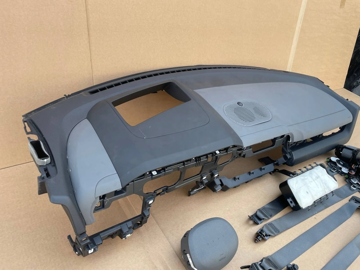 фото №5, Hyundai ioniq 5 панель консоль подушка безпеки bez ременів !