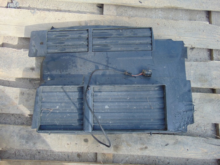 фото №4, Жалюзи ford focus mk3 c-max mk2 1.0 ecoboost