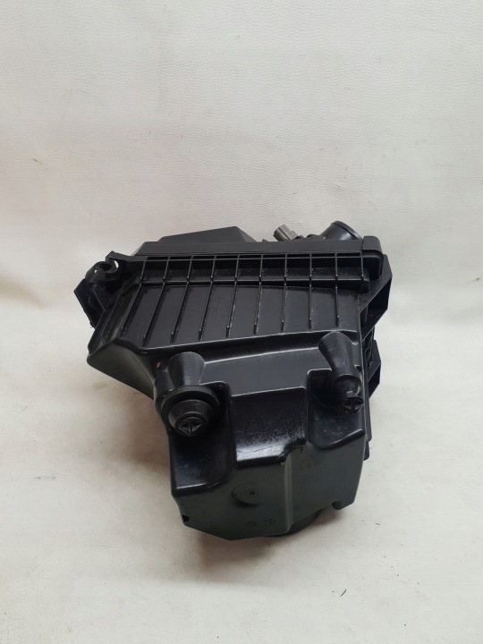 фото №7, Ford fiesta mk8 1.0 ecoboost корпус фільтра повітря l1b1-9600-ac
