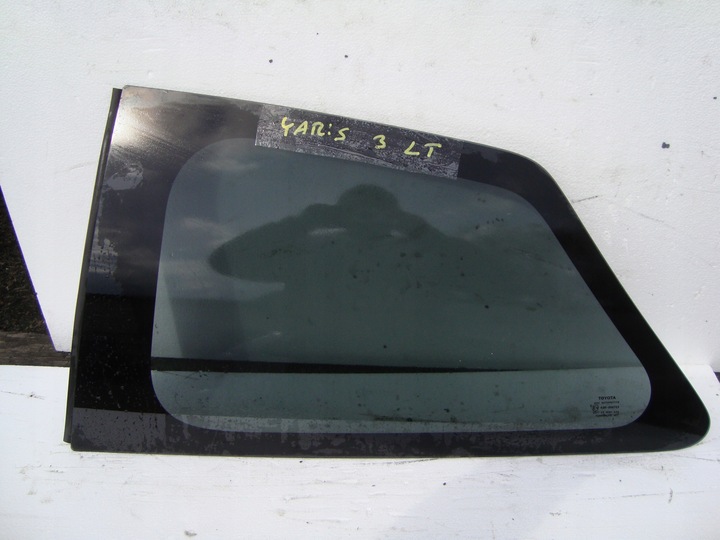 фото №1, Стекло кузовная левый зад 3d yaris iii 11- 12год