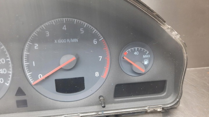 фото №7, Спідометр  прилади 9472449 volvo s80 98-06r 2.9b