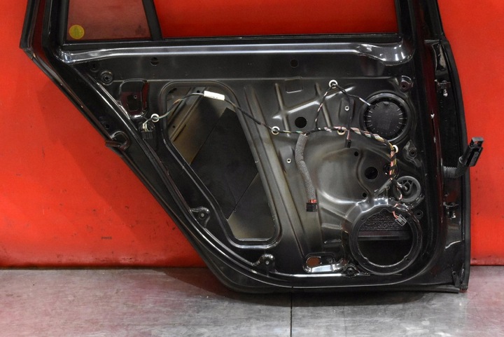 фото №14, Дверь левая зад задние lf9r/1z1z skoda octavia 3 iii универсал 13-17