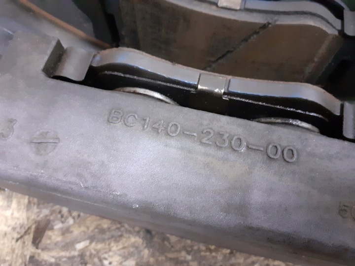 фото №7, Genesis g80 3.8 awd 2015- затискачі диски 345mm