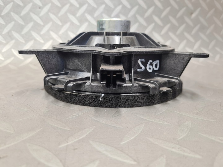 фото №3, Динамик дверь зад задних volvo s60 ii v60 оригинал