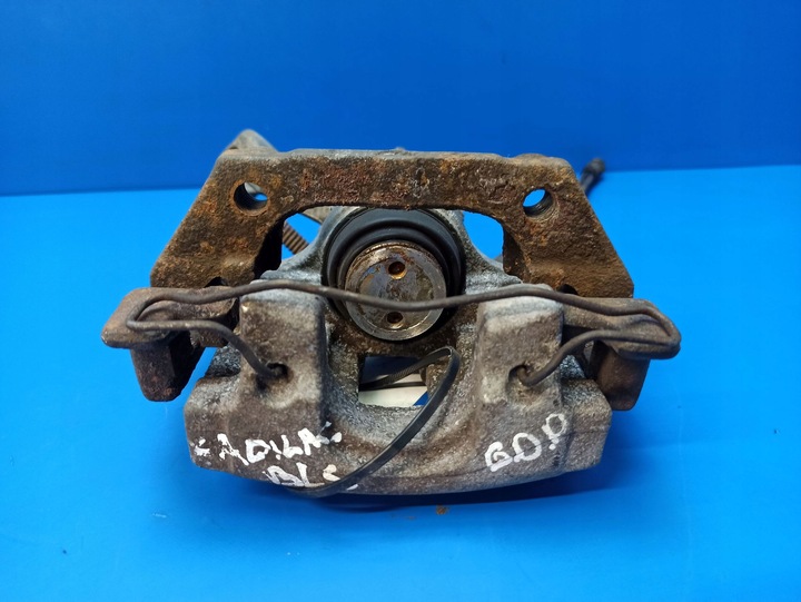 фото №10, Cadillac bls 2006 права сторона задній супорт гальмівний