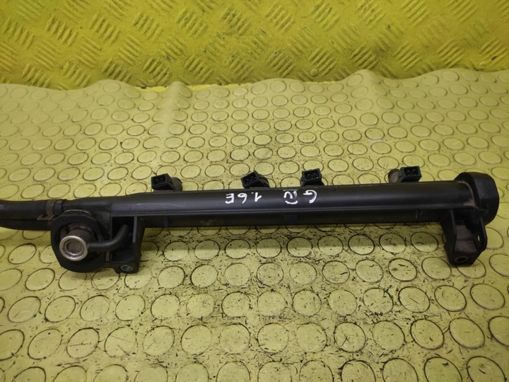 фото №4, Vw golf iv 1.6 планка впрыскивающий 06a133317a