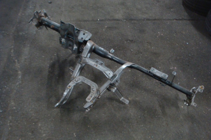 фото №1, Hyundai i10 i 07- каркас консолі панелі