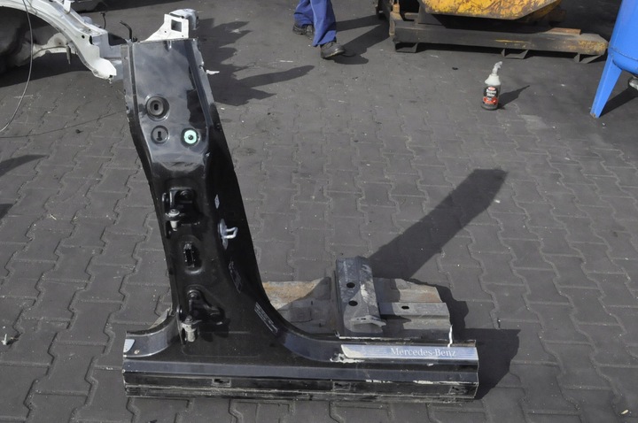 фото №1, Mercedes cla w117 стойка порог правые