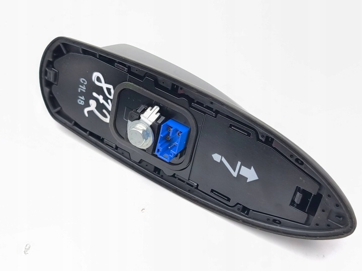 фото №6, Toyota c-hr i 2022 антенна gps плавник c1l18