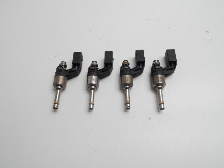 фото №1, Інжектор 03c906036f golf v vi leon ii a3 8p touran 1t octavia eos 1.4tsi