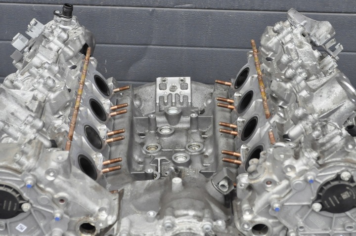 фото №9, Mercedes amg gt gts c190 4.0 v8 375kw 510km двигатель 178980 13tys k