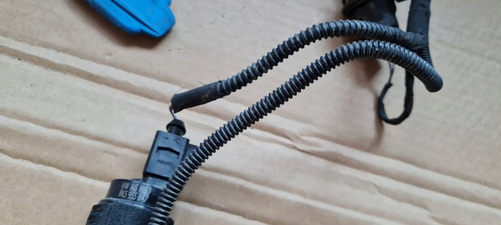 фото №6, A4 b9 8w рестайлинг помпа омывателя стекло штекер 8k5955647 a5 8w