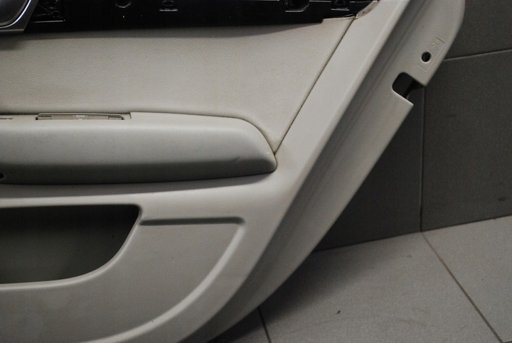 фото №5, Боковина дверь правые зад audi a6 c6 platin 4f0867306