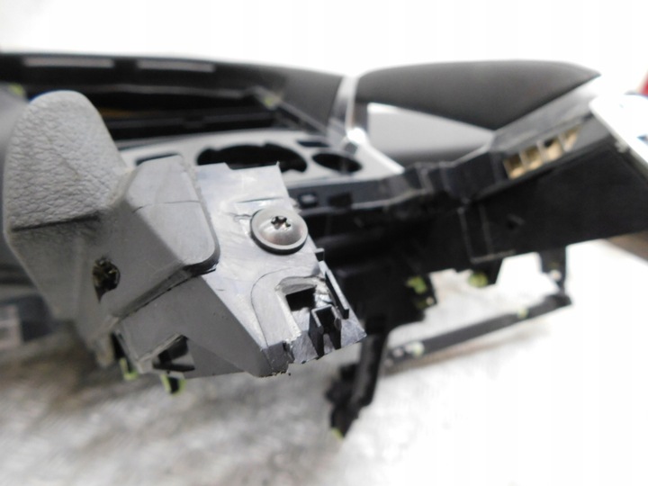 фото №9, Панель роздавальна навігація 2x подушка 2x ремені - peugeot 3008 i 09-16