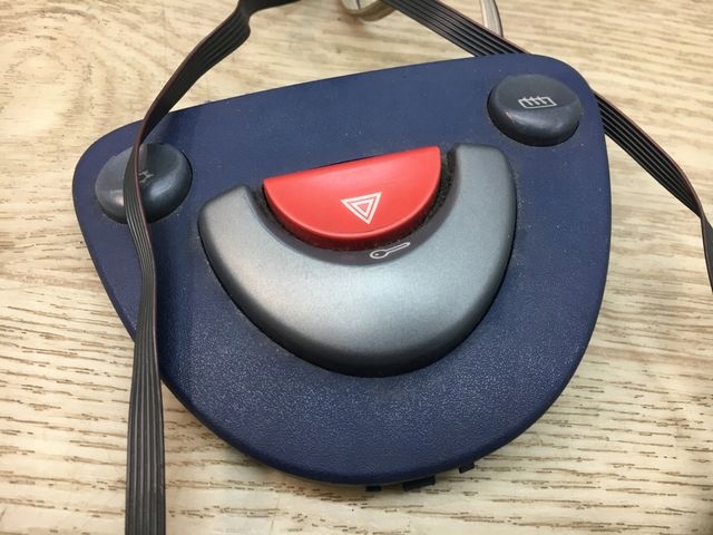 фото №4, Smart fortwo манометр obrotomierz кнопка света аварийных