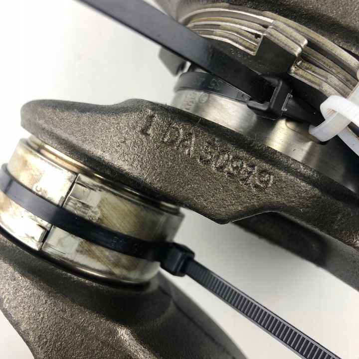 фото №7, Wał коленчатый mercedes 1.6 cgi w176,w246,w242 16v