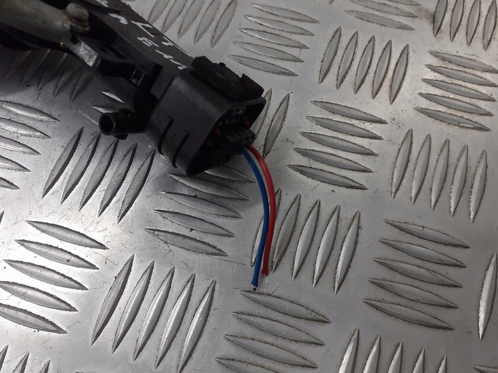 фото №2, Замок дверь левый зад toyota corolla e11 2pin