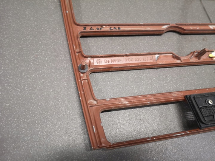 фото №15, Рамка dekor дерево консолі vw phaeton 3d0035122a