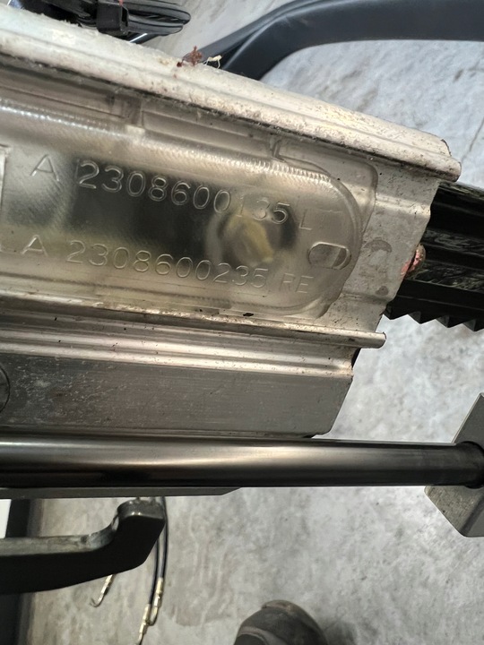 фото №6, Дуга дах безпеки mercedes sl r230 w230